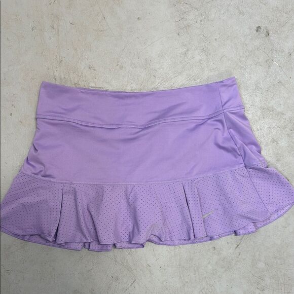 Nike Purple Skater Mini Skirt Athletic Ruffled - Size Medium - Worn Once Dri Fit - Picture 1 of 4